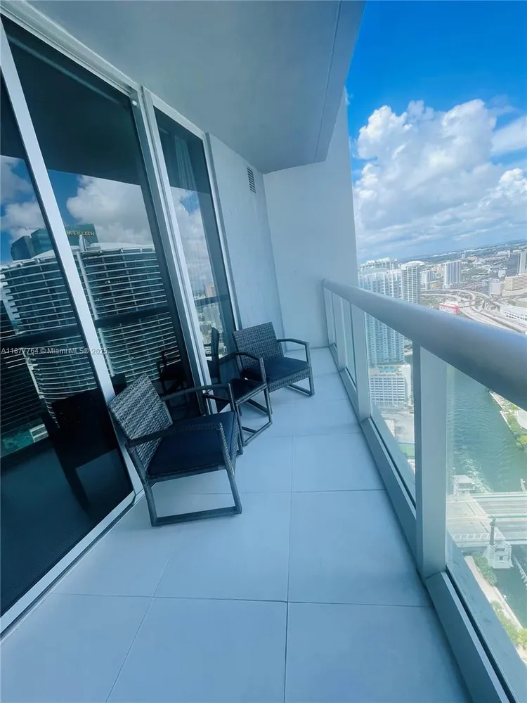 Icon Brickell I #1910 image #8