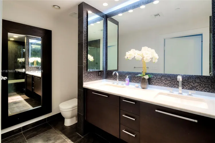 900 Biscayne Bay #4003 image #20