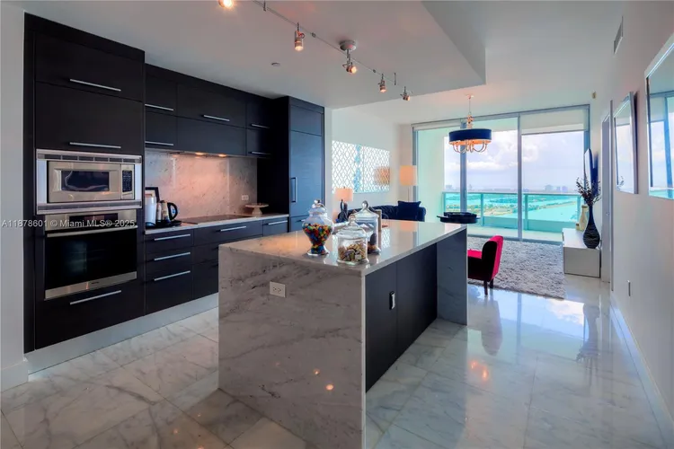 900 Biscayne Bay #4003 image #6