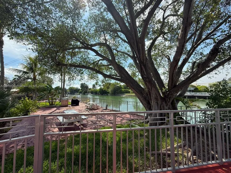 Marseilles Deco #46 image #76