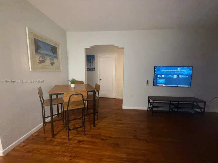 Marseilles Deco #46 image #8