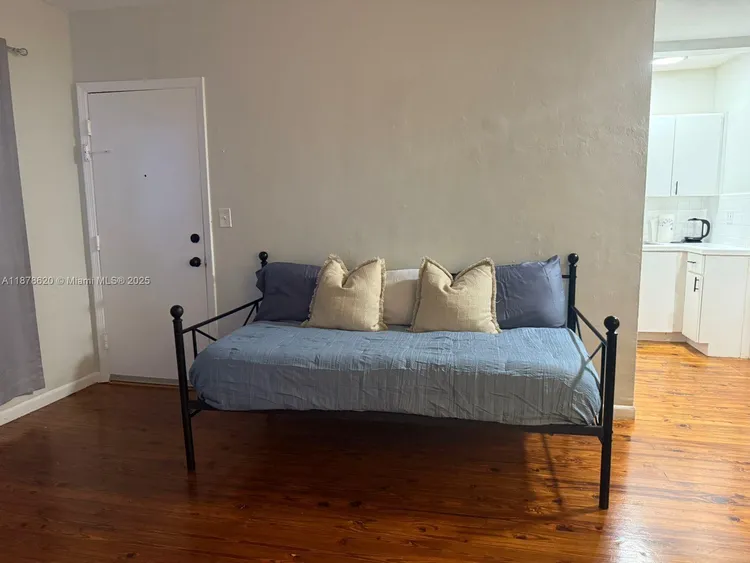 Marseilles Deco #46 image #9