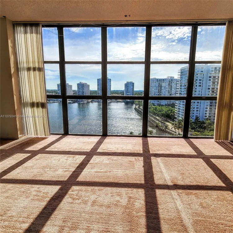 Biscayne Cove #1501 image #17