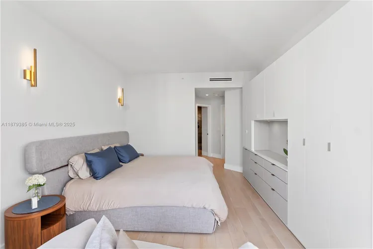 The Landmark #PH6 image #38