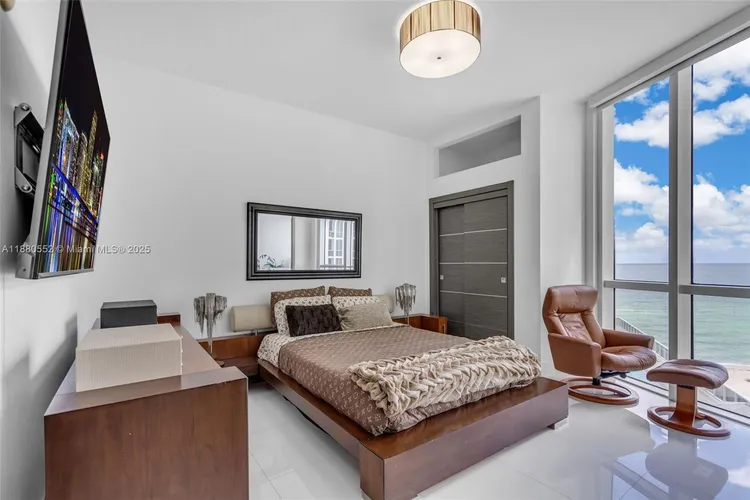 Trump Tower 2 #606 image #22