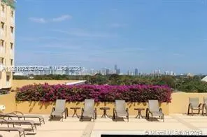 Douglas Grand #412 image #14