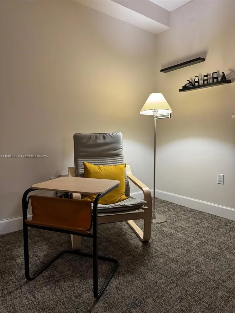 Douglas Grand #412 image #6