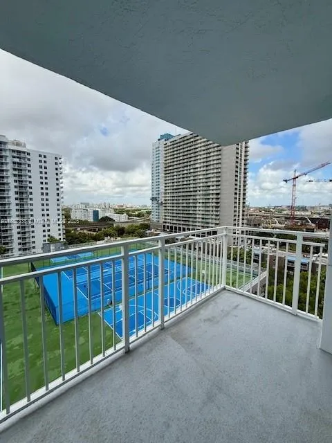 Madison Downtown #E-1201 image #8