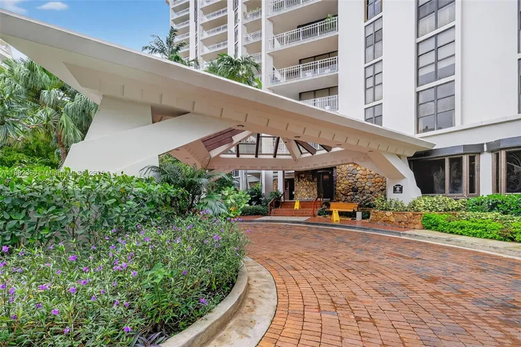 Towers of Quayside Condo #2 #TS4 image #10