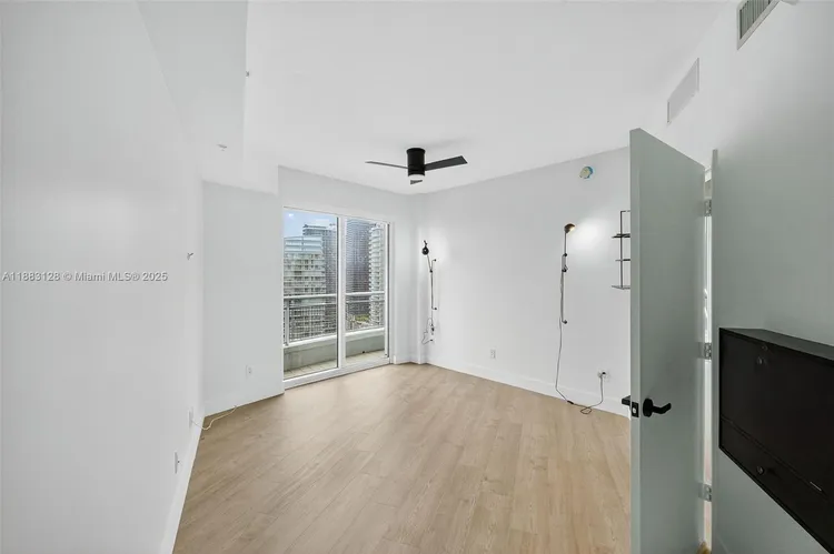 Infinity at Brickell #3026 image #14