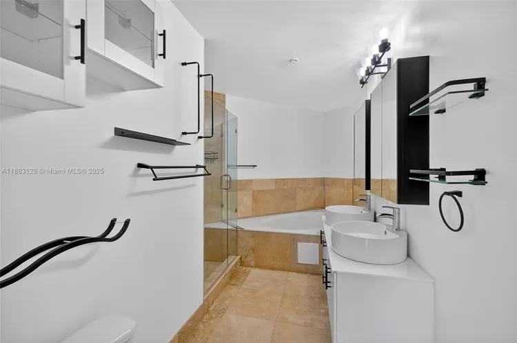 Infinity at Brickell #3026 image #16