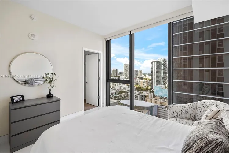 Elysee Miami #2102 image #32