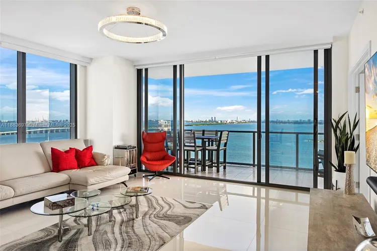 Elysee Miami #2102 image #9