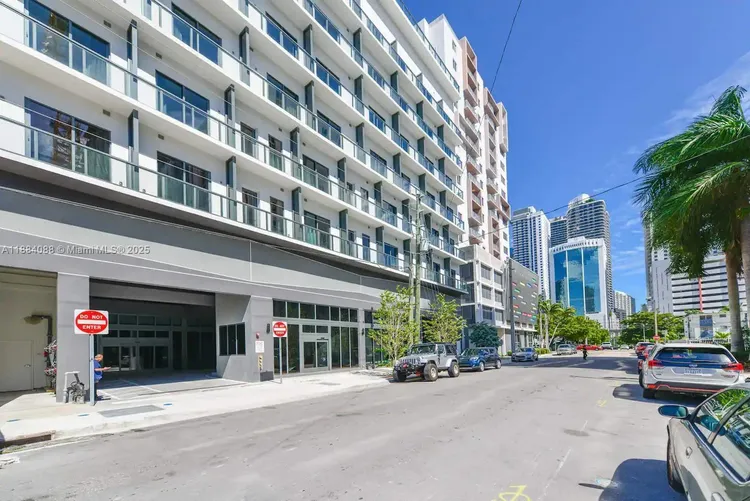 Smart Brickell #1601 image #23