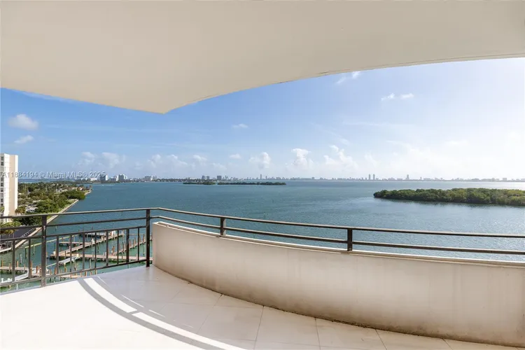 Palm Bay Towers #9N image #17