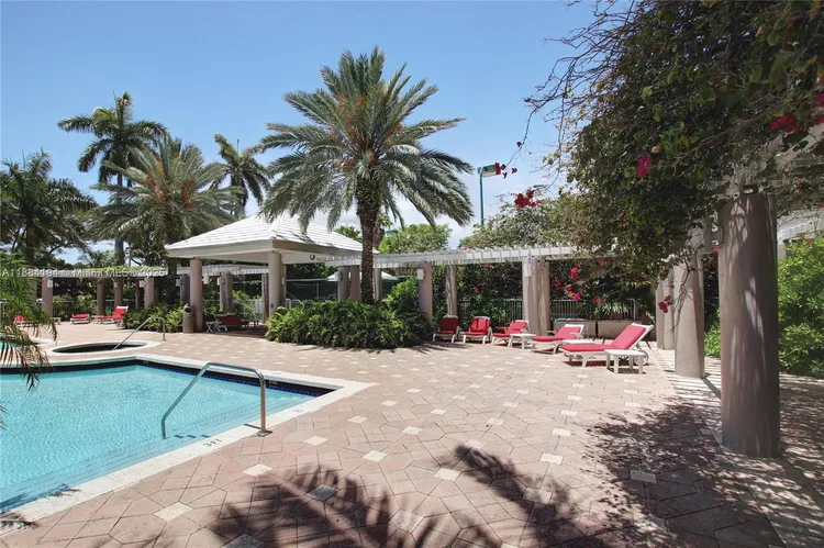 Palm Bay Towers #9N image #33