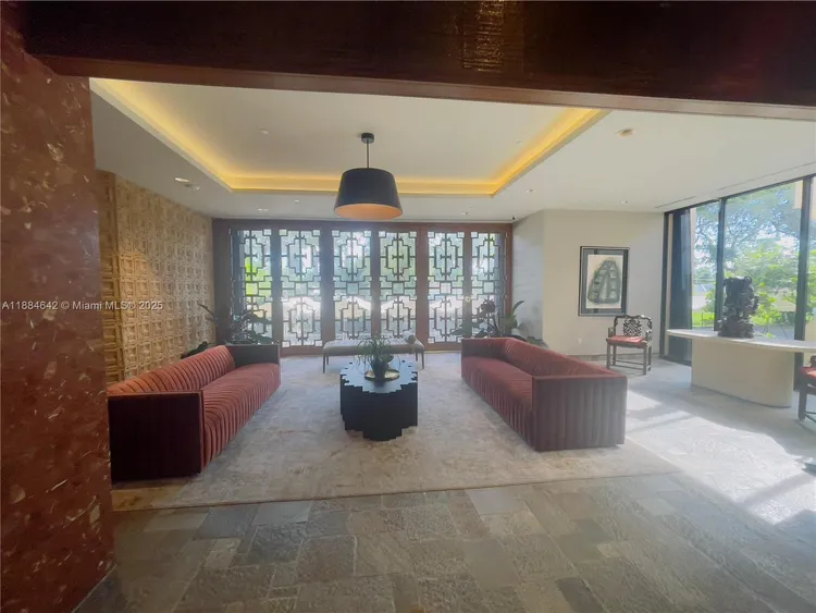 Jockey Club III #2056 image #7