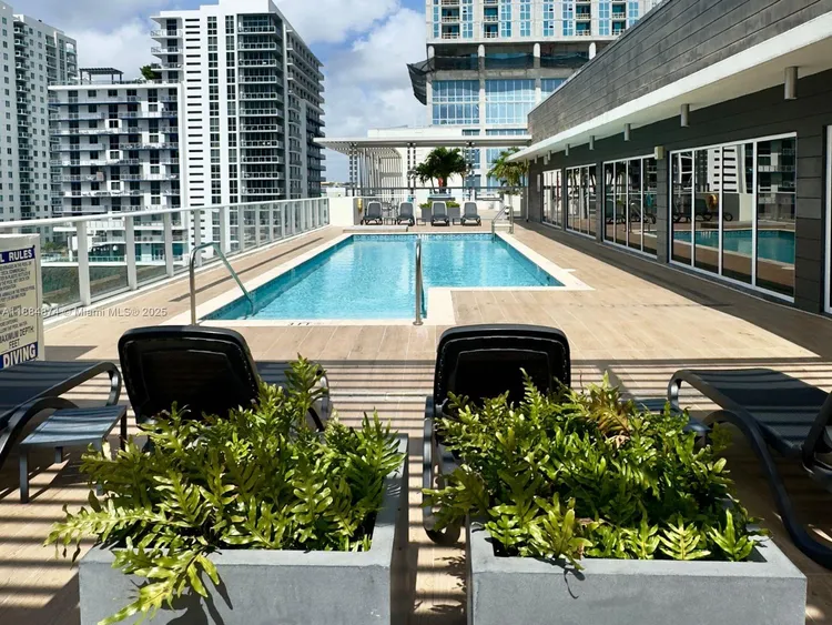 26 Edgewater #901 image #14