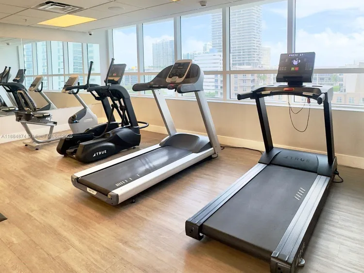 26 Edgewater #901 image #20