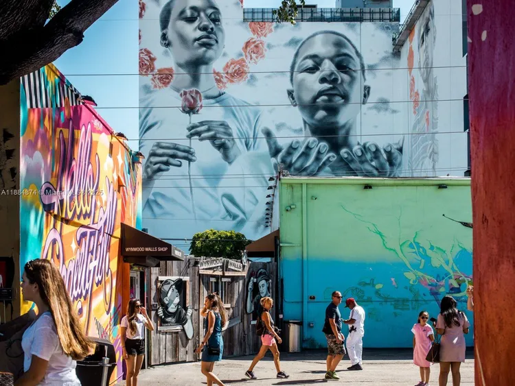 26 Edgewater #901 image #24