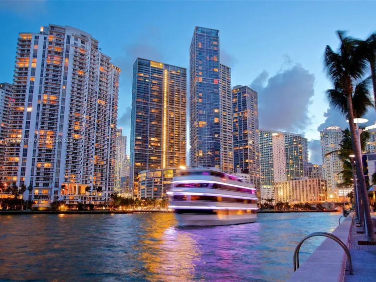 26 Edgewater #901 image #28