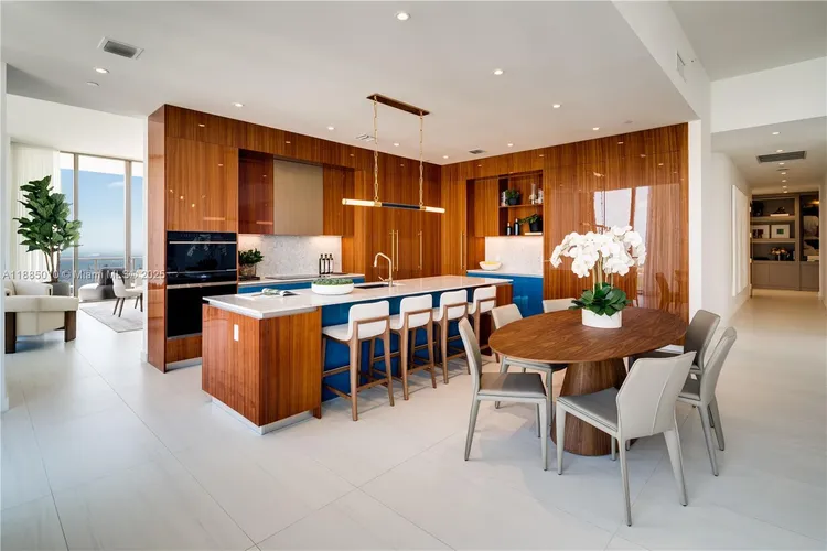 Mr. C Residences Bayshore Tower #LPH image #12