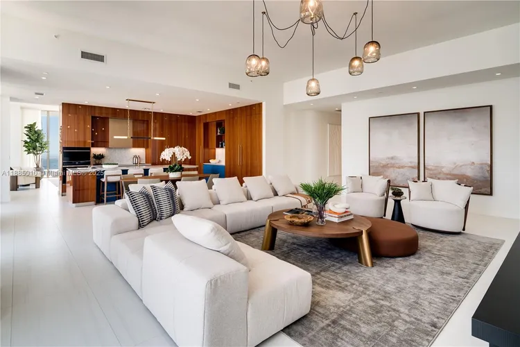 Mr. C Residences Bayshore Tower #LPH image #14