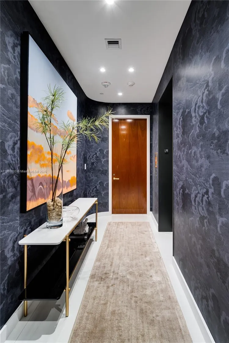 Mr. C Residences Bayshore Tower #LPH image #32