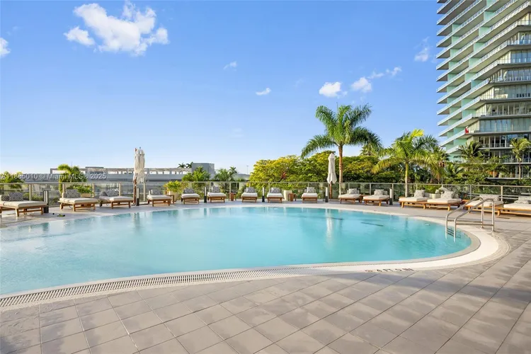 Mr. C Residences Bayshore Tower #LPH image #35