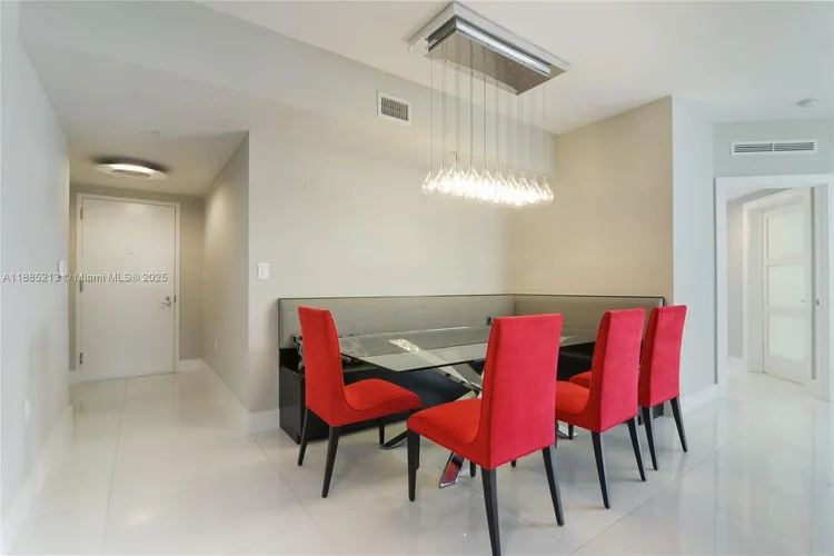 Duo Condo #807W image #8