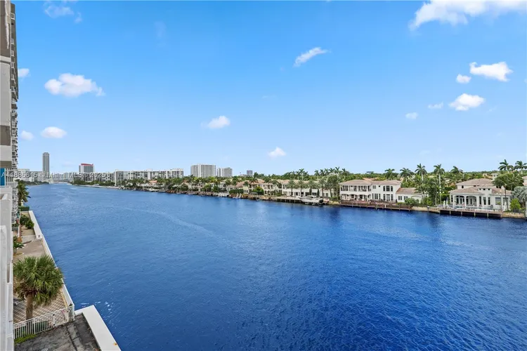 Allington Towers #5C image #24