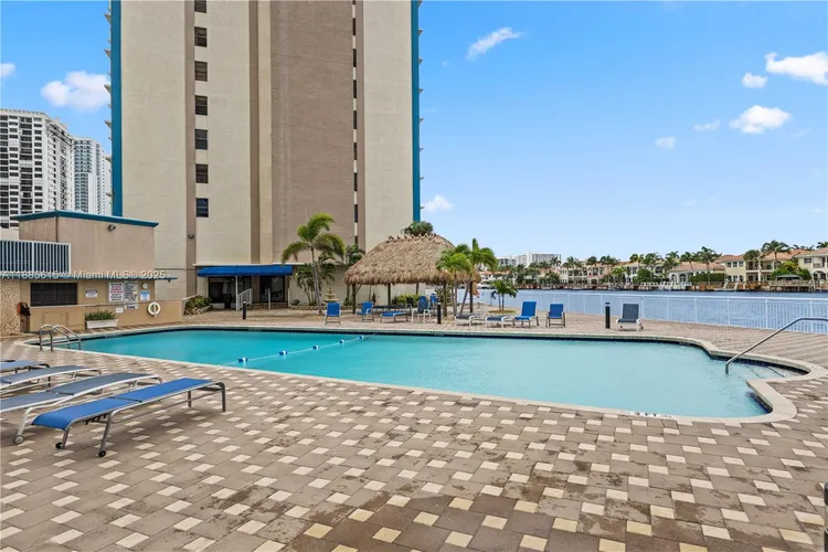 Allington Towers #5C image #35