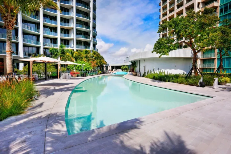 Park Grove Club Residences #2008 image #27