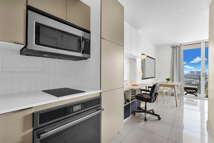 Opera Tower #3708 image #7