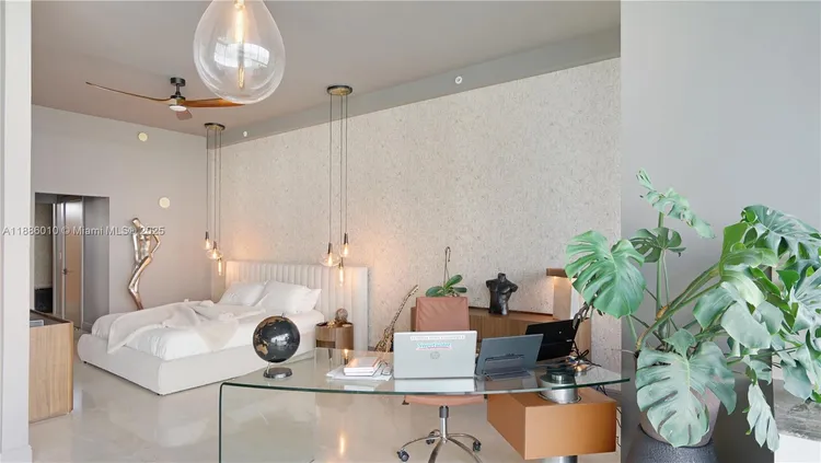 Space 01 Lofts #902 image #21