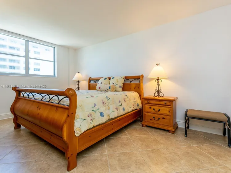 Manatee #703 image #12