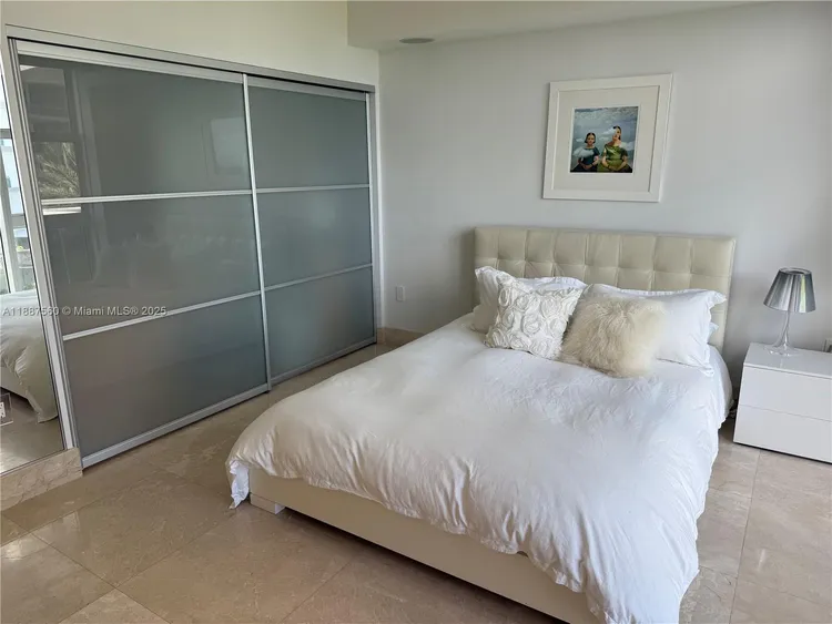 Harbour House #533 image #42