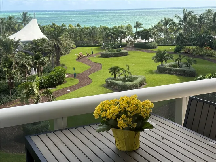 Harbour House #533 image #45