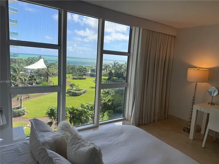 Harbour House #533 image #46