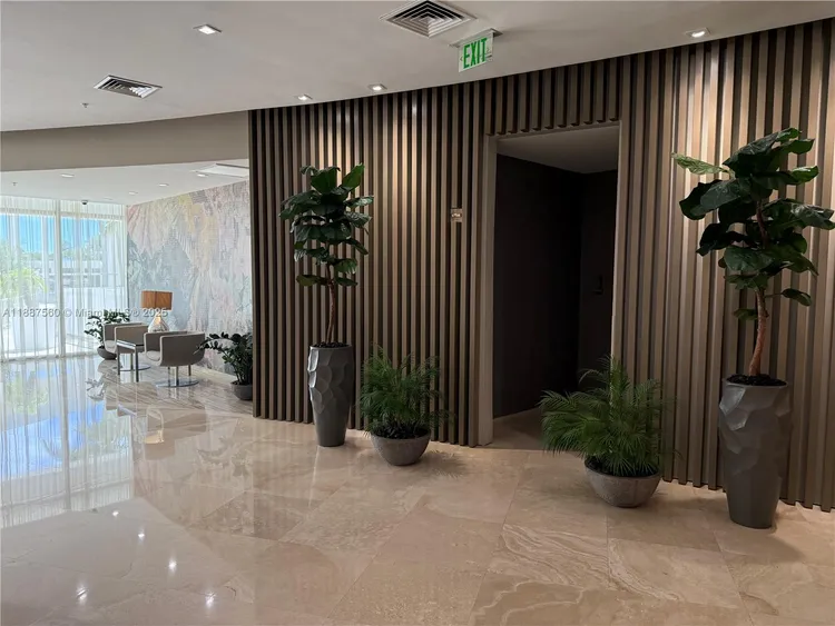 Harbour House #533 image #55