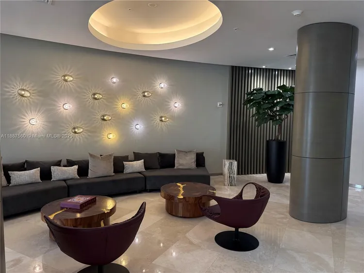 Harbour House #533 image #56