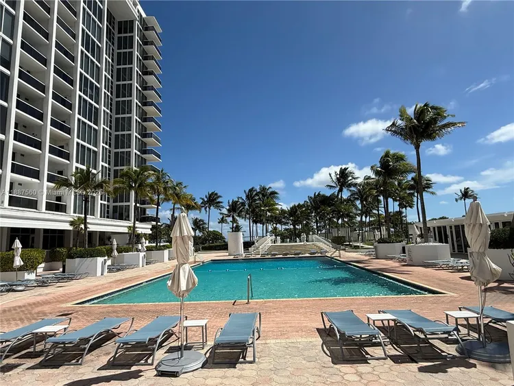 Harbour House #533 image #59