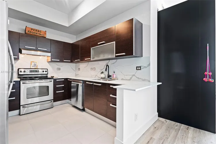 Nordica #1111 image #27