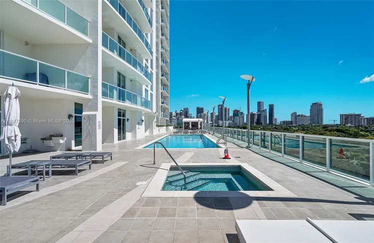 Nordica #1111 image #46