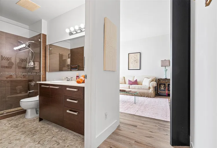 Nordica #1111 image #6