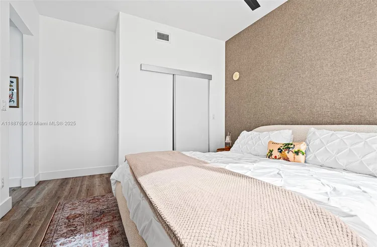 Nordica #1111 image #7