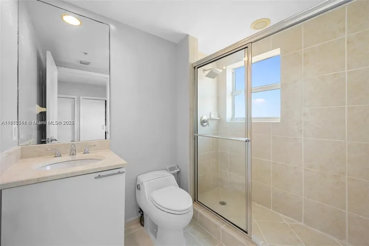 One Fifty One At Biscayne #2009 image #16