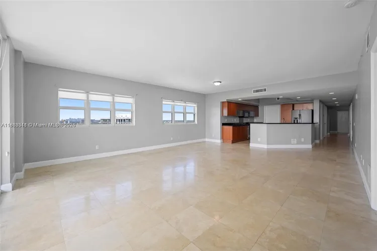 One Fifty One At Biscayne #2009 image #8