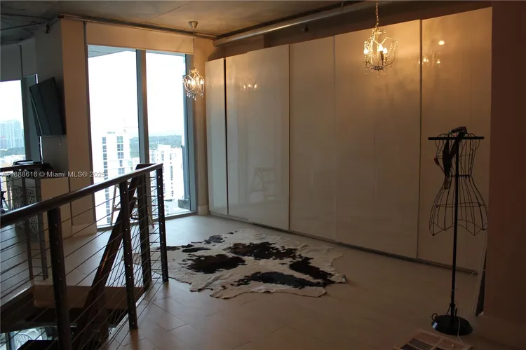 Neo Vertika #2327 image #17