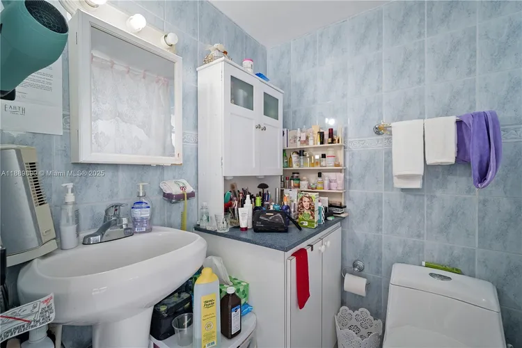 Bayshore Yacht Tennis Club #714 image #21